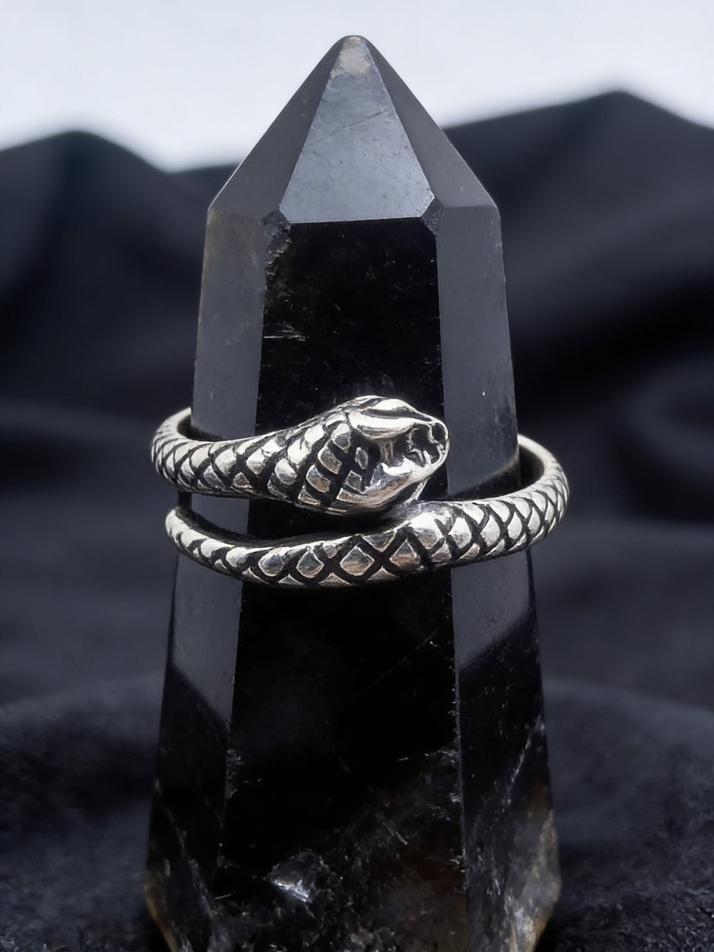 Adjustable Snake Midi Ring