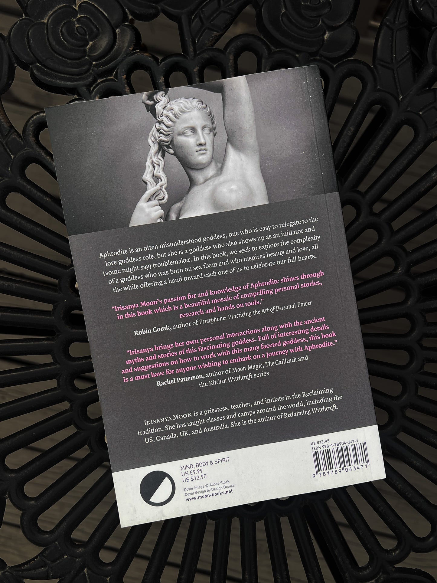 Aphrodite: Encountering the Goddess of Love & Beauty & Initiation by Irisanya Moon