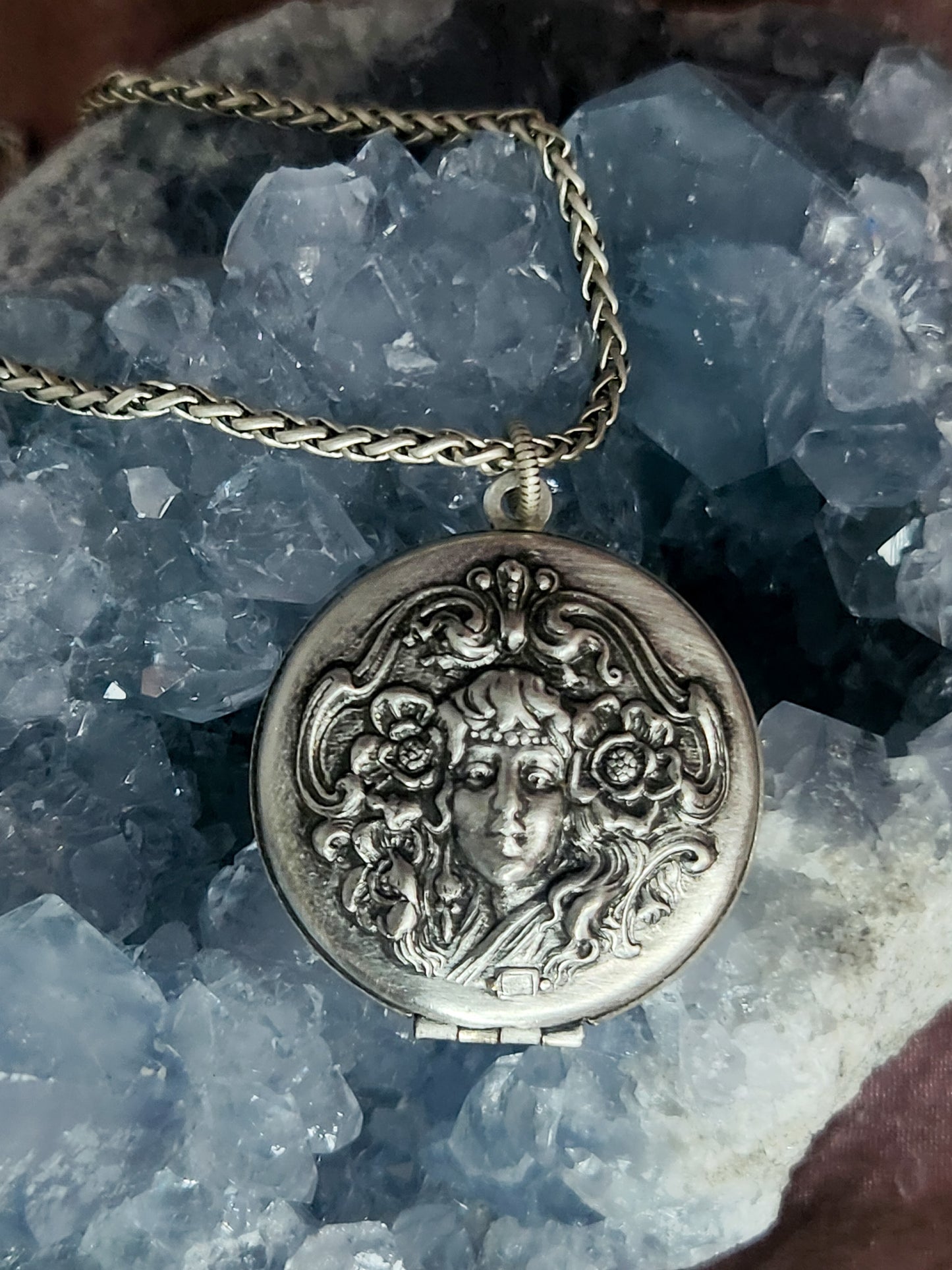 Art Nouveau Silver Locket