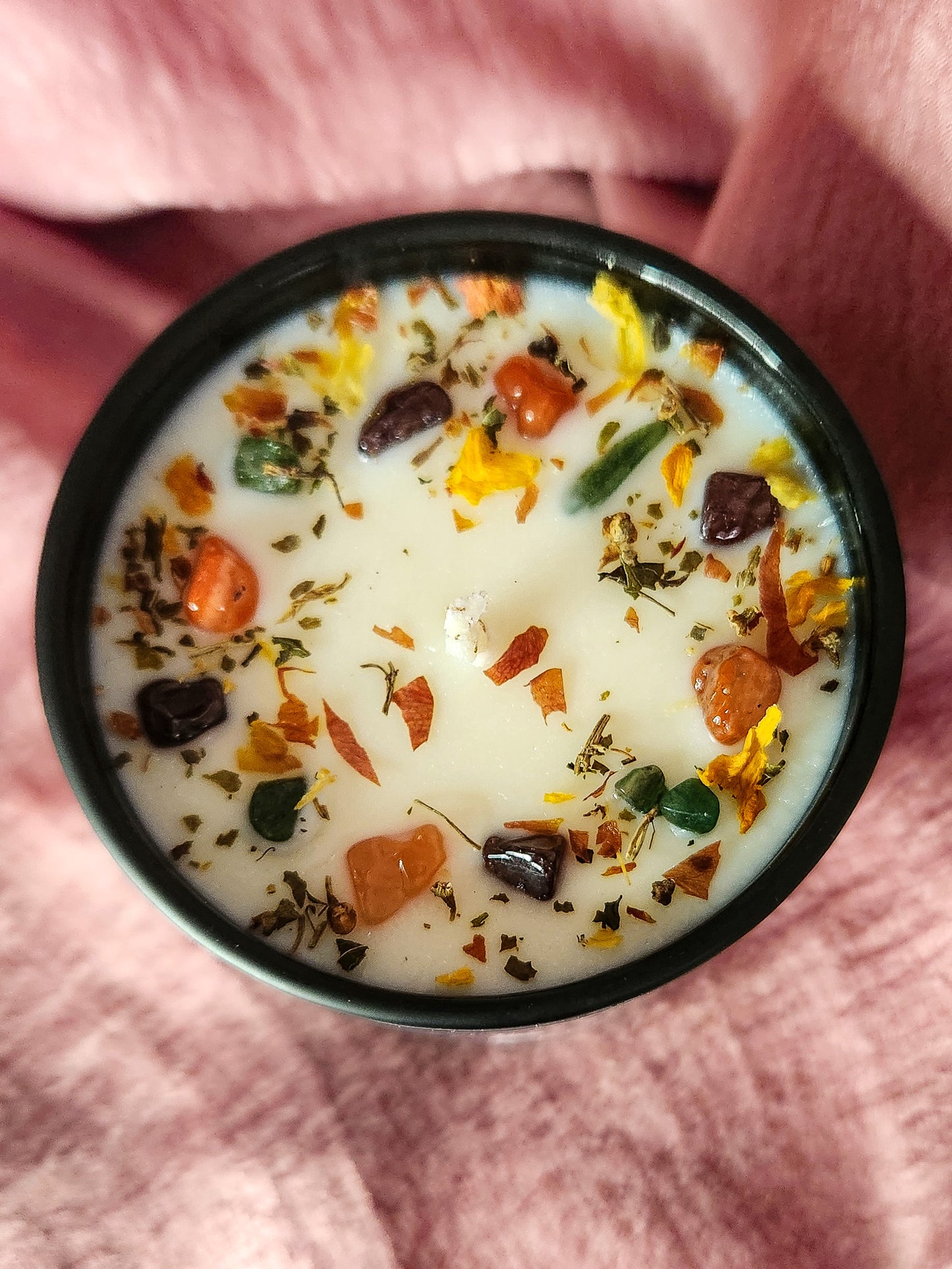 Pearl Skull Alchemy Seasonal Candle