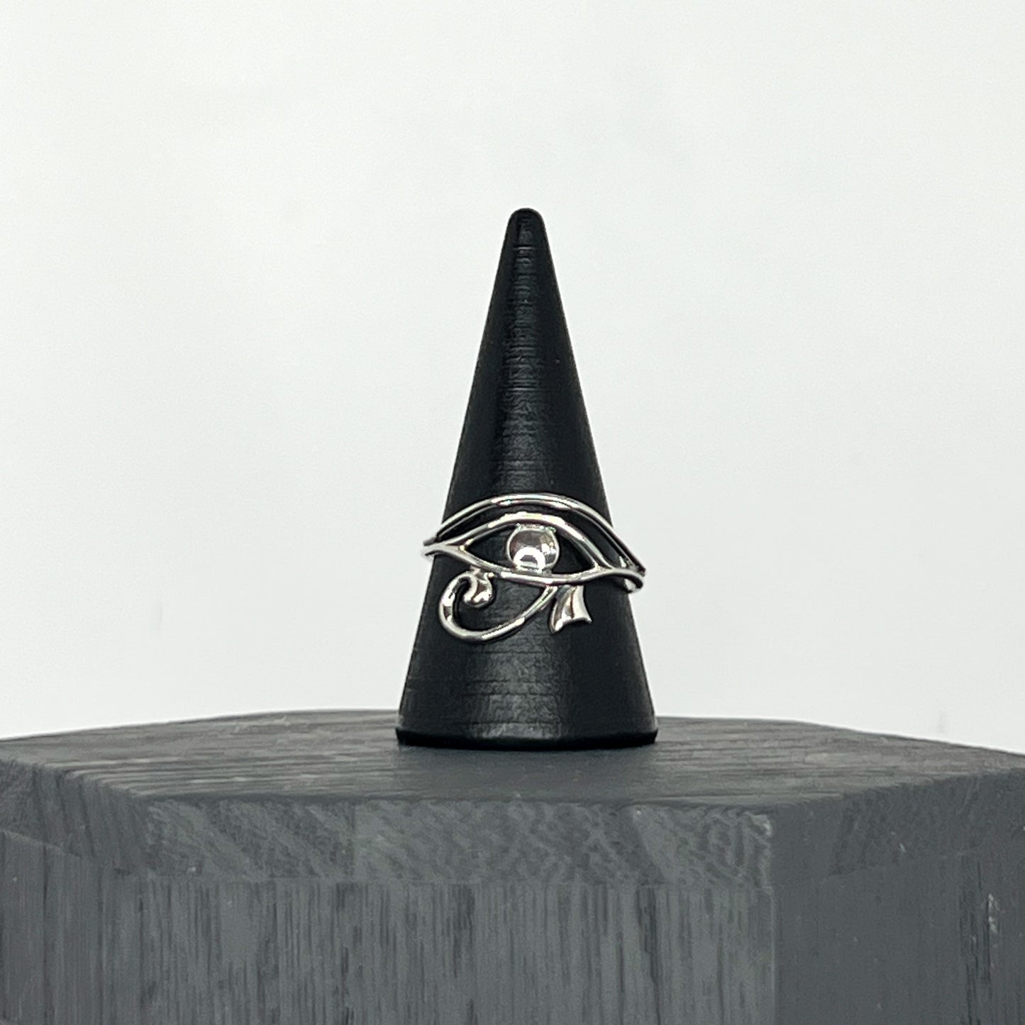 Eye of Horus Ring