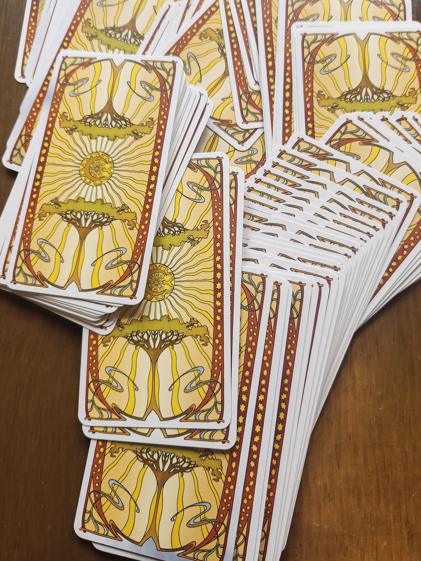 Golden Art Nouveau Tarot