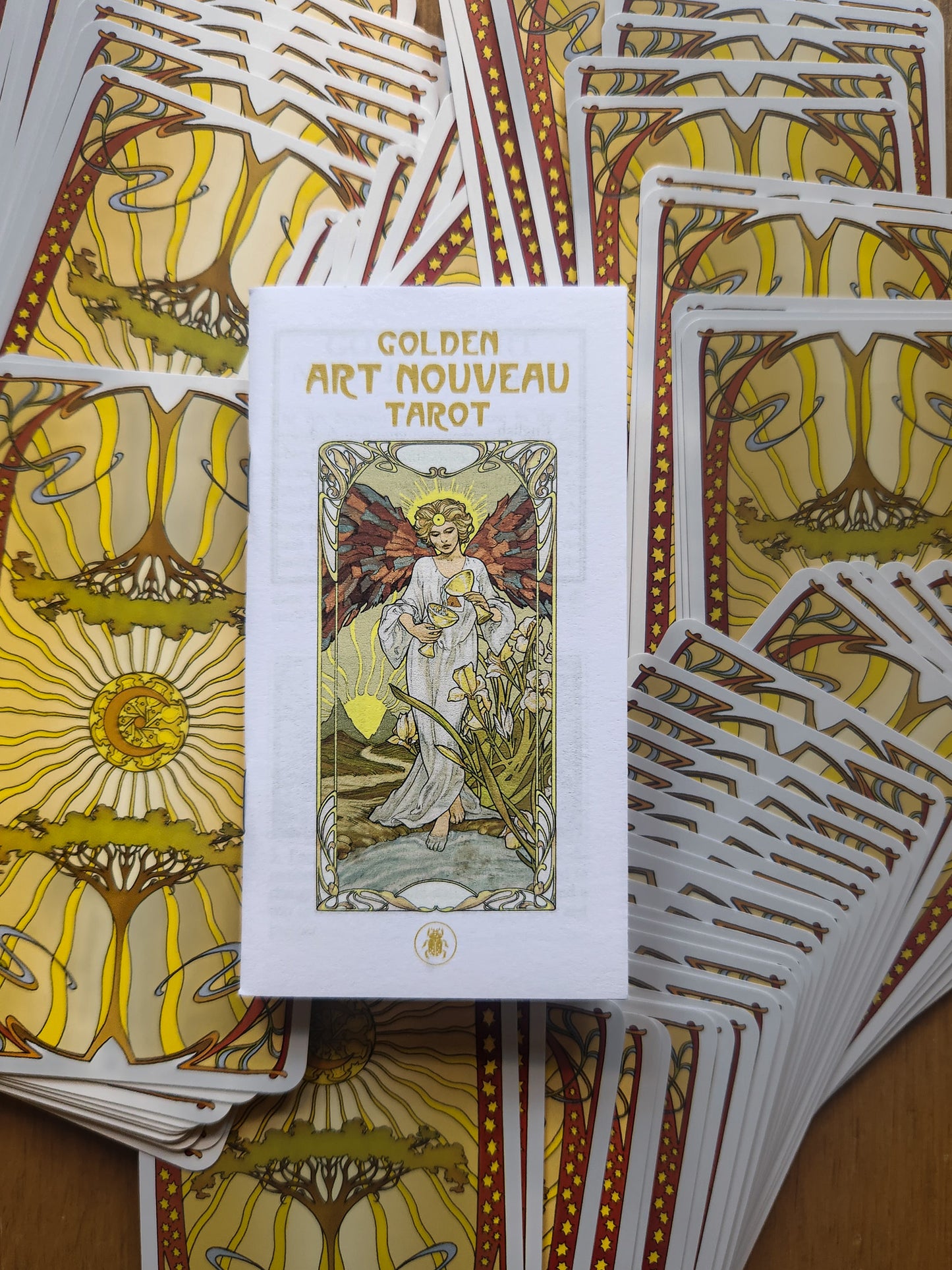 Golden Art Nouveau Tarot