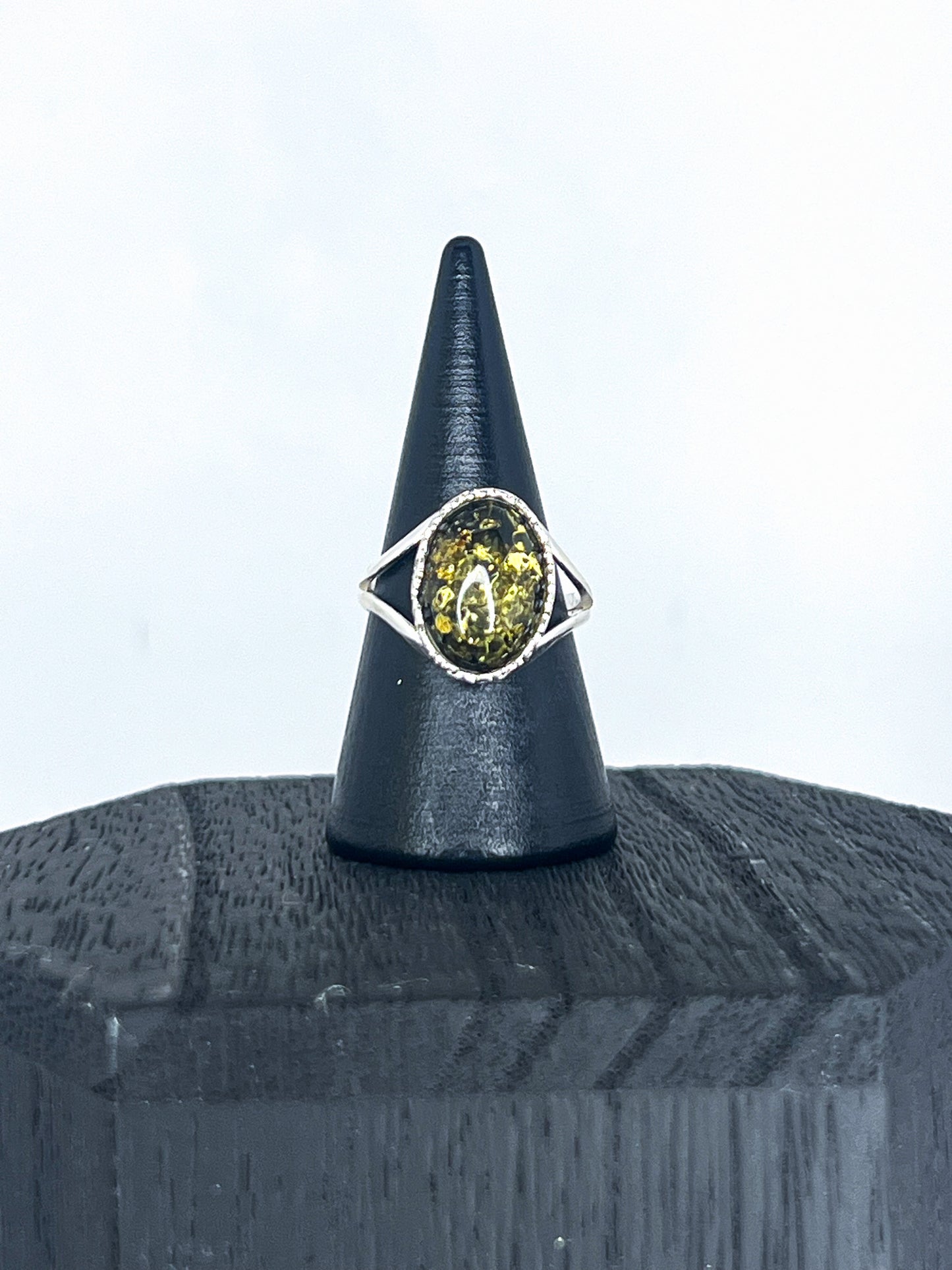 Green Amber Oval Bright Ring