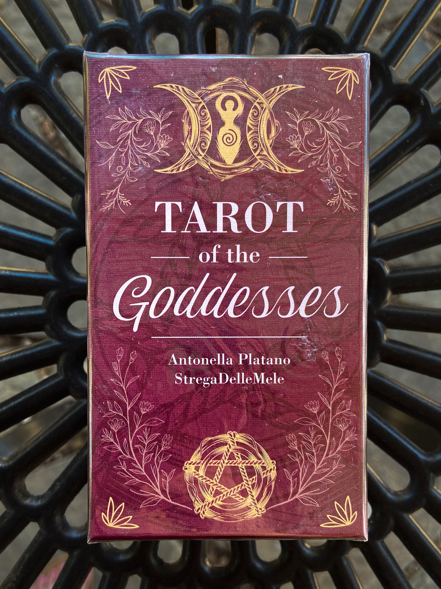 Tarot of the Goddesses by Antonella Platano and Strega DelleMele