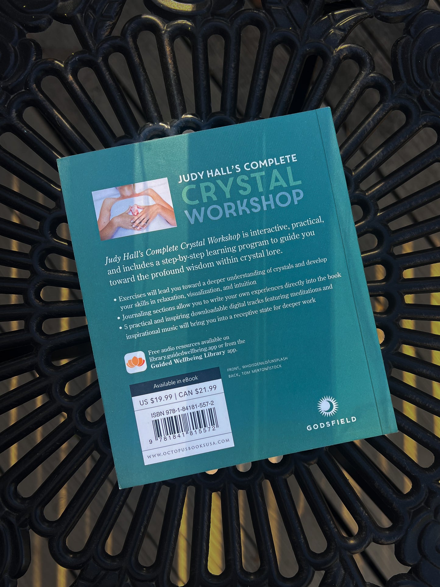 Judy Hall's Complete Crystal Workshop