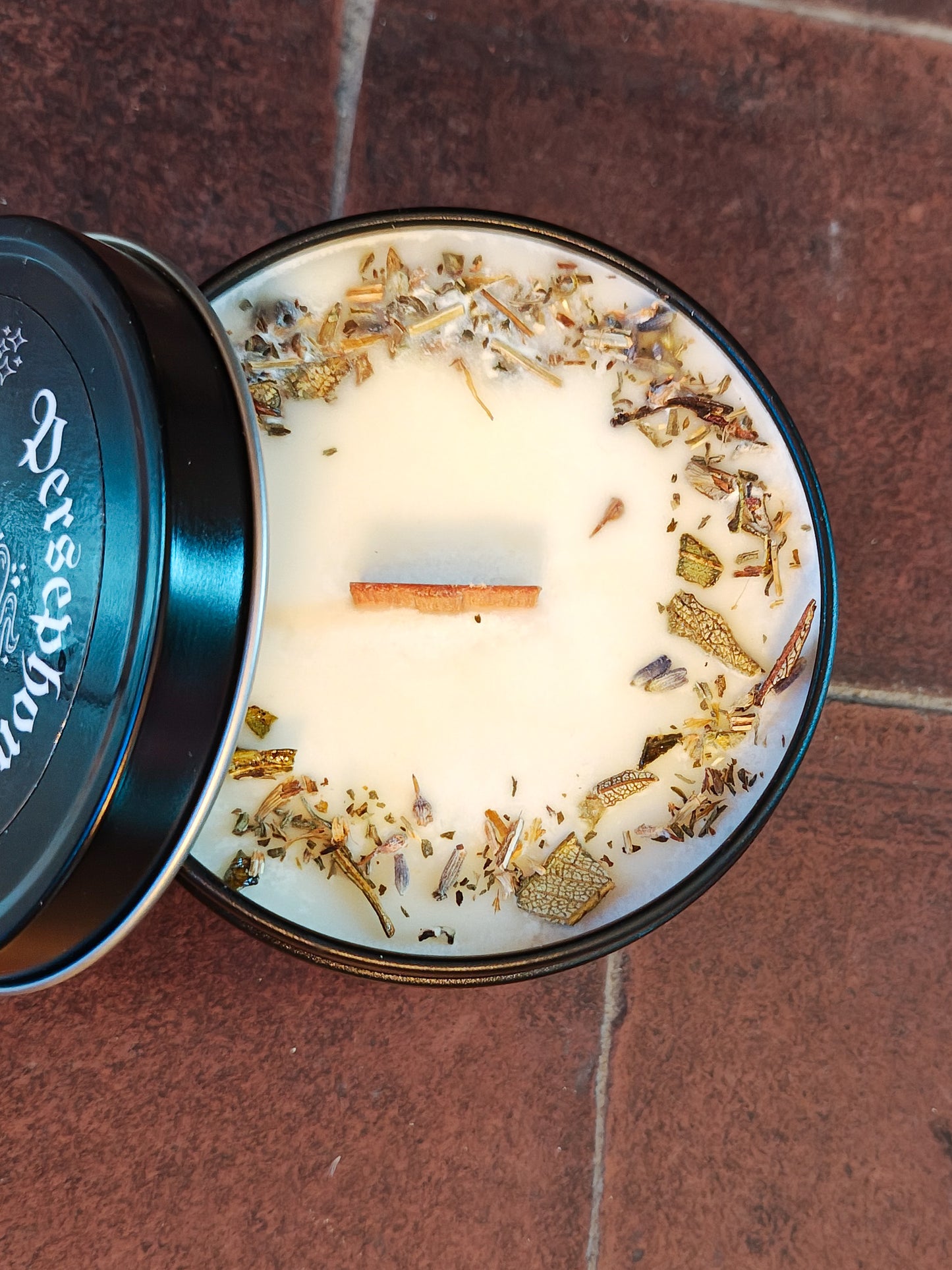 Hekate Tin Candle 8oz
