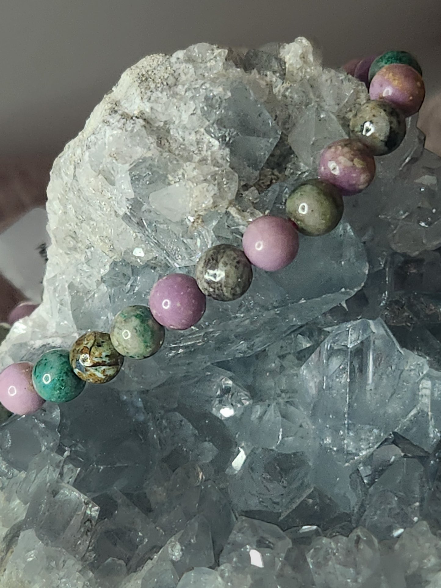 Phosphosiderite and Chrysocolla Bracelet (8mm)