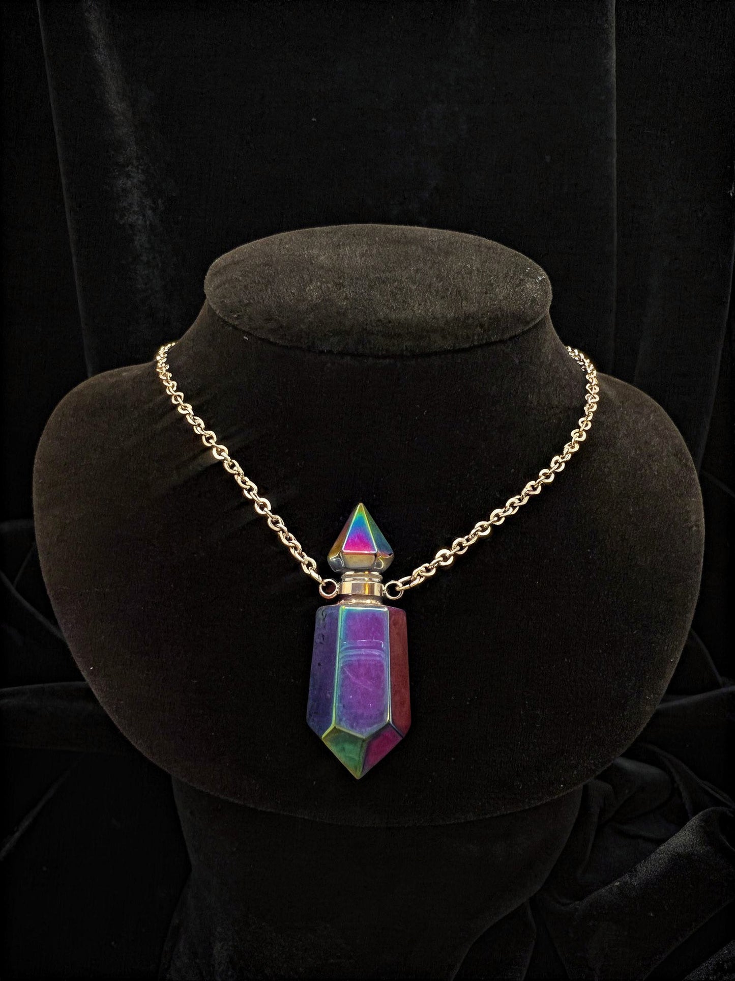 Aura Perfume Necklace