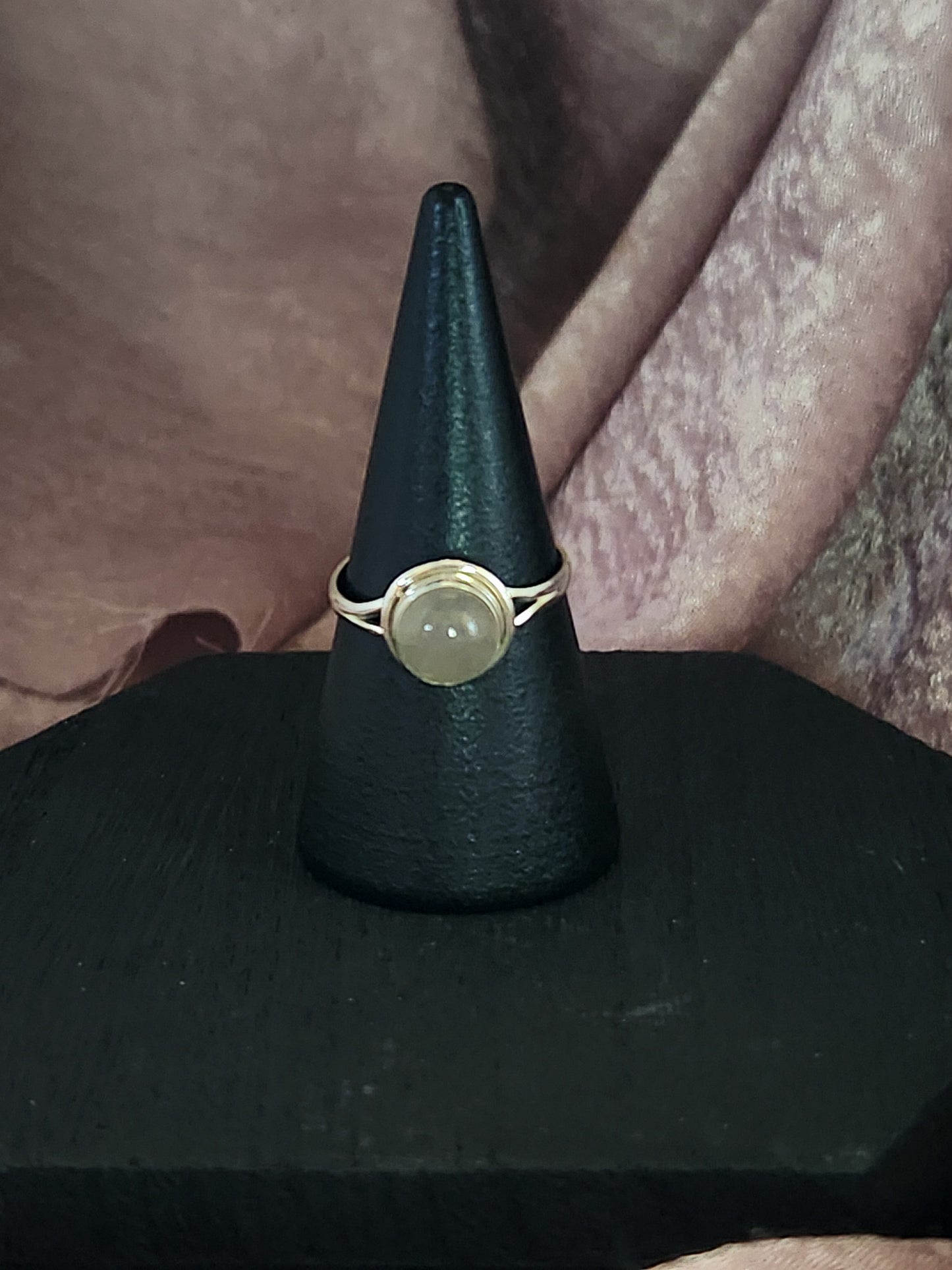 Round Rose Quartz Ring