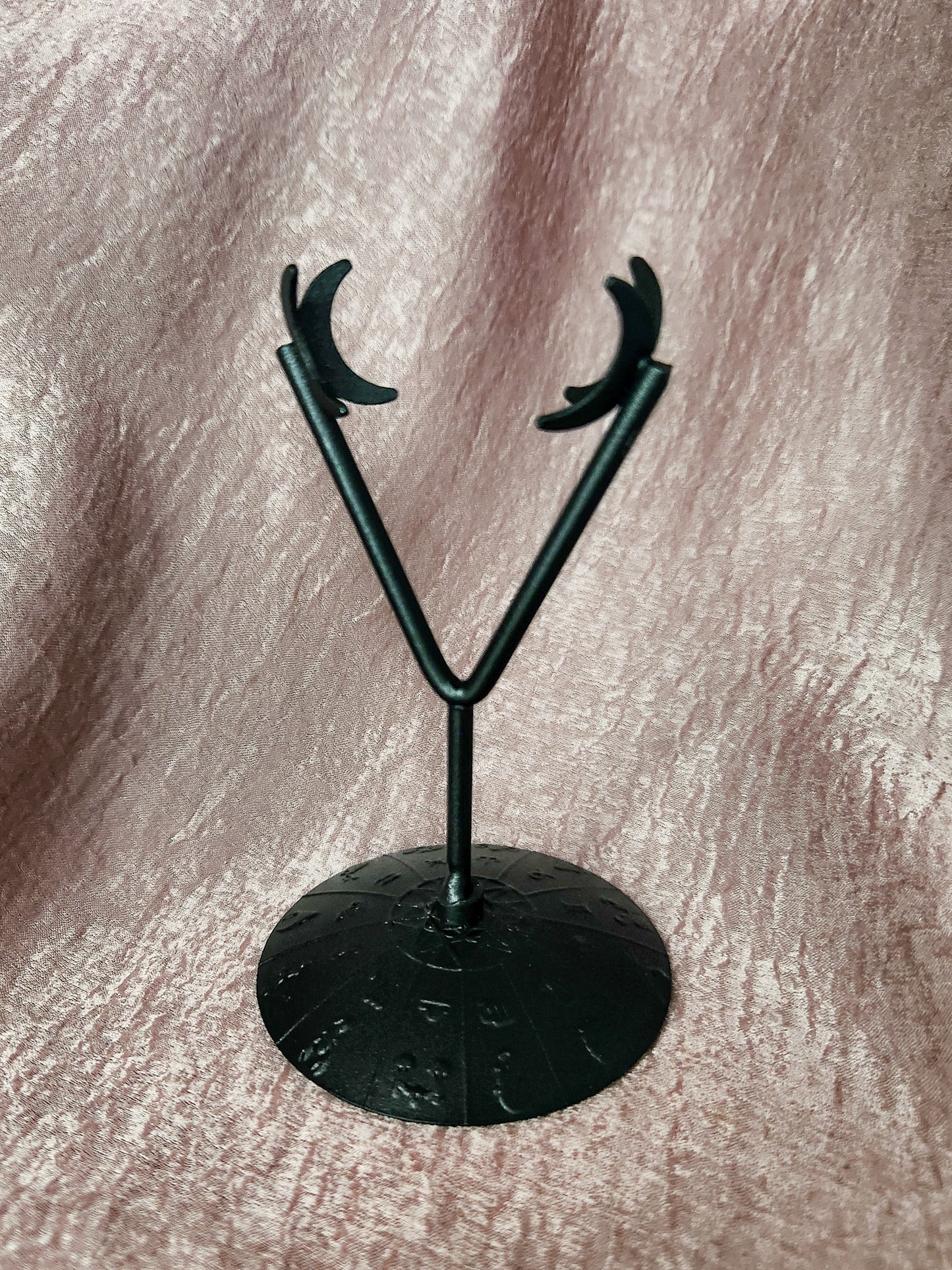 Zodiac Moon Sphere Holder