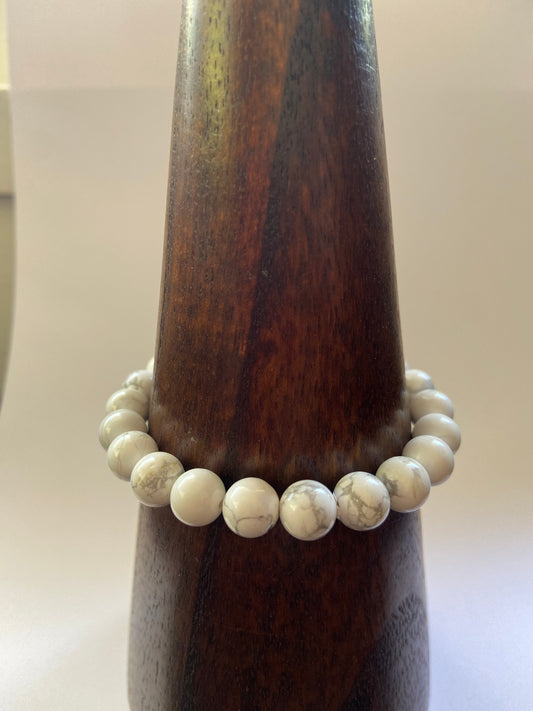 Howlite Bracelet (8mm)