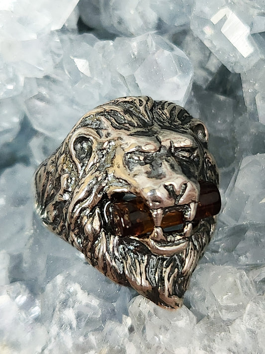 Amber Lion Head Ring