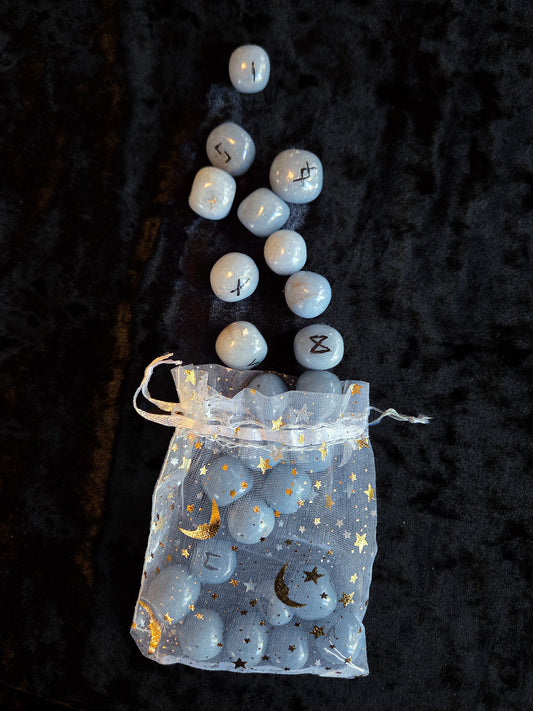 Angelite Rune Set