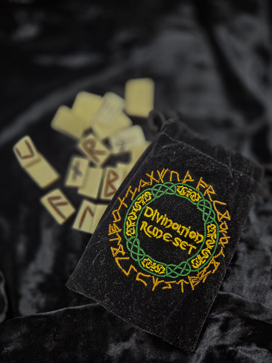 Bone Runes Set in Velvet Pouch