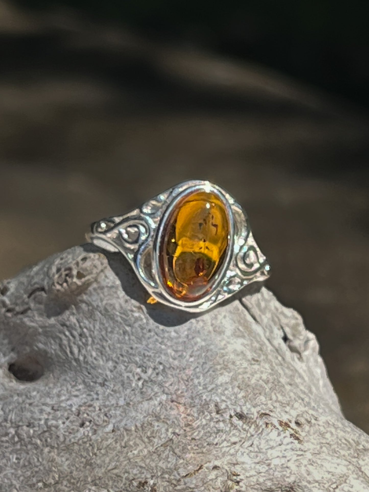 Cognac Amber Ornate Oval Ring