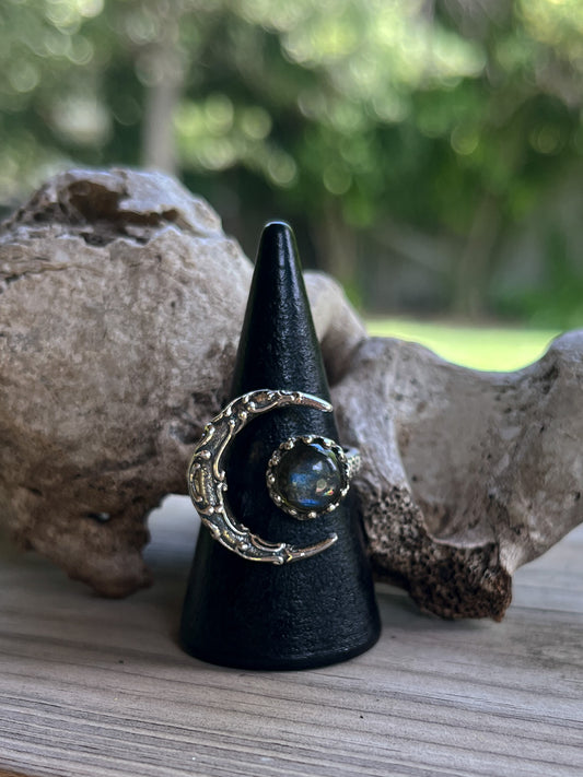 Crescent Moon with Round Labradorite Ring