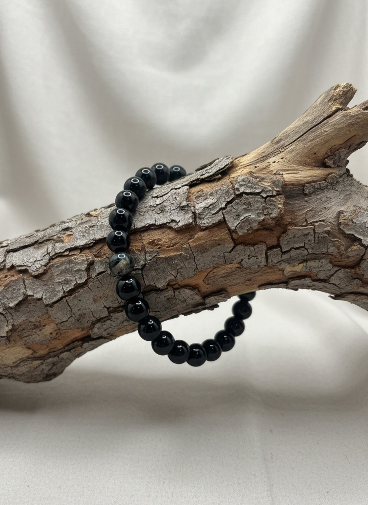 Flower Black Tourmaline Bracelet (8mm)