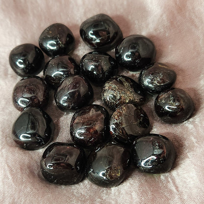Garnet Tumble