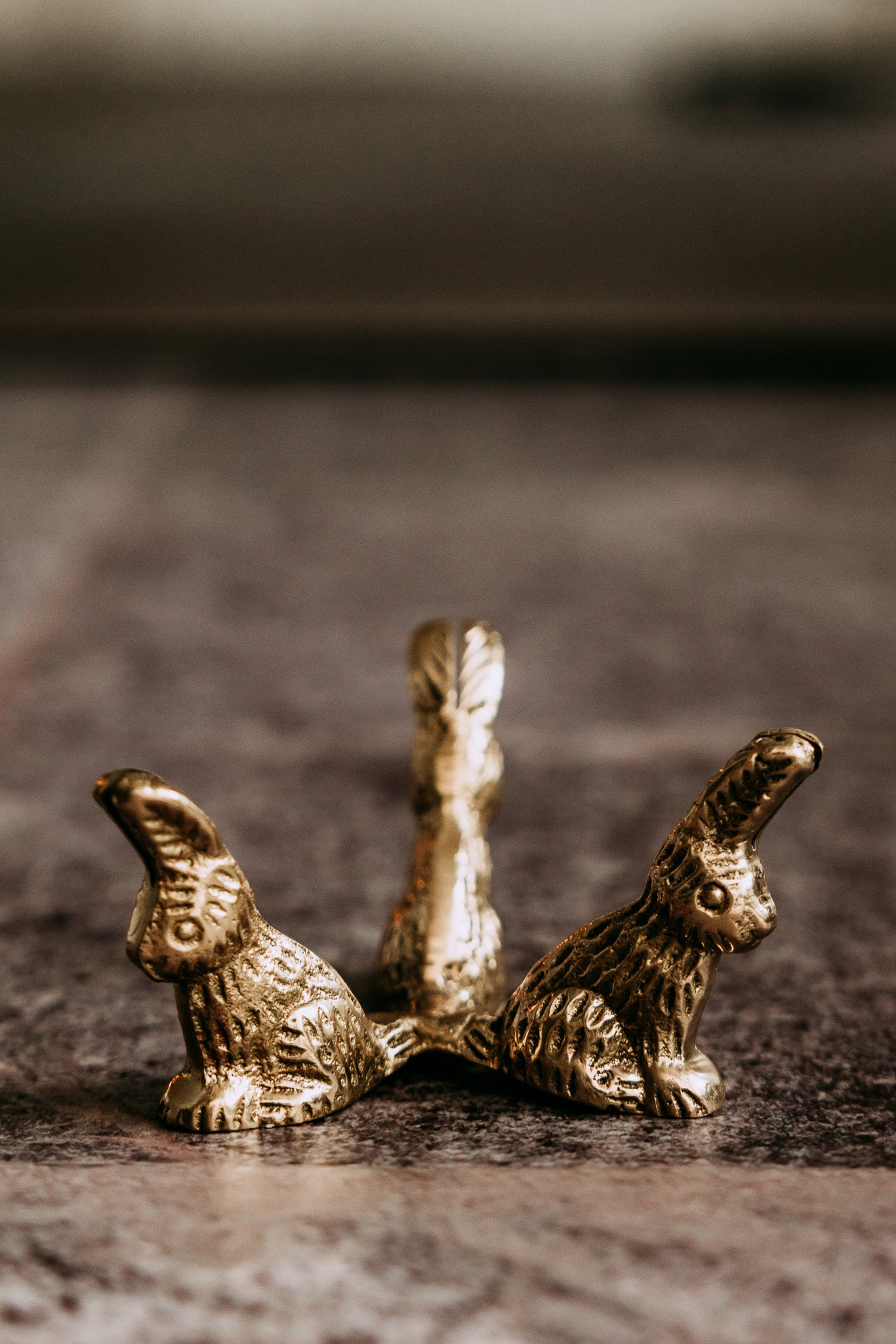 Gold Rabbit Large Sphere Holder