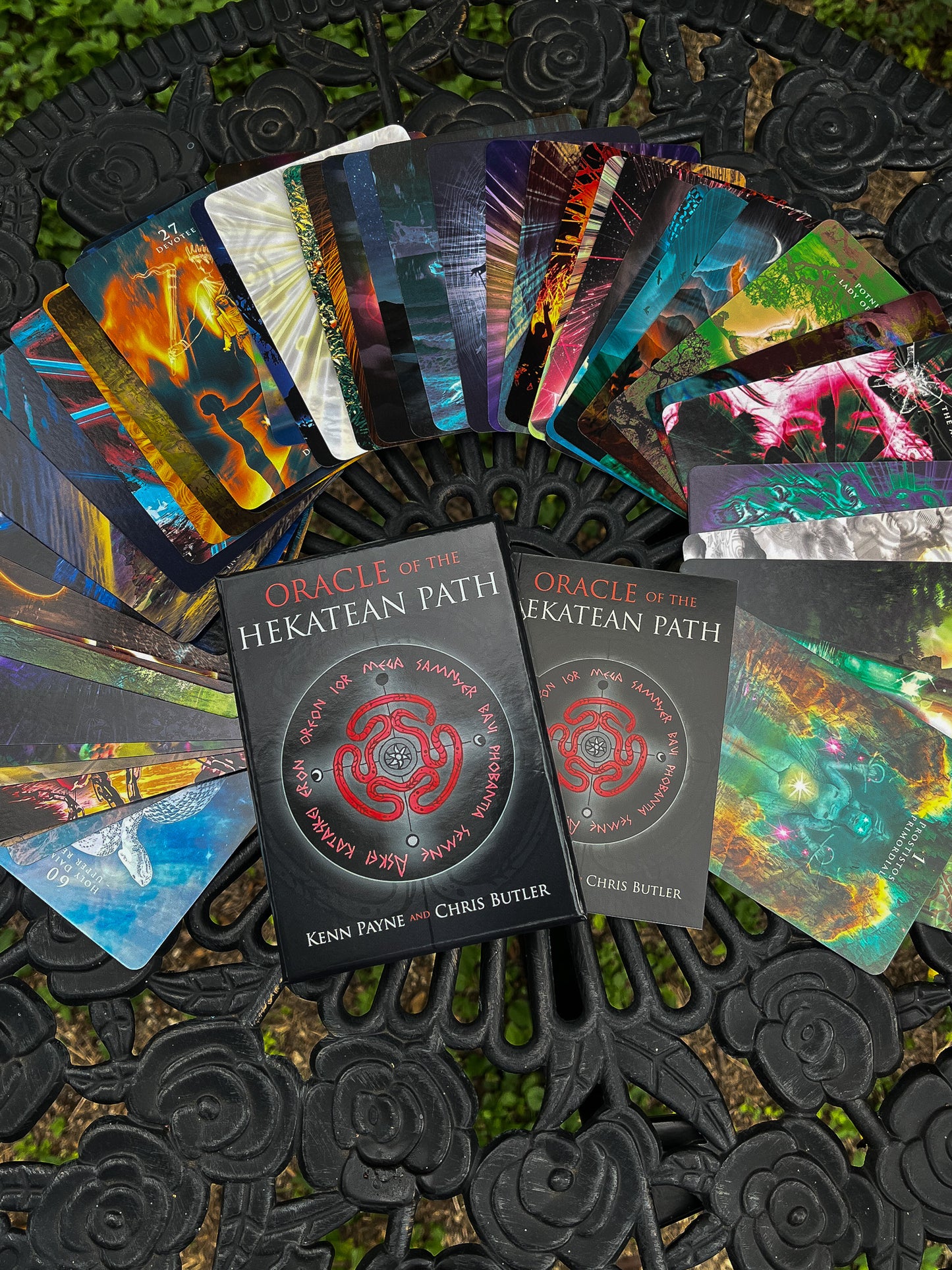 Oracle of the Hekatean Path