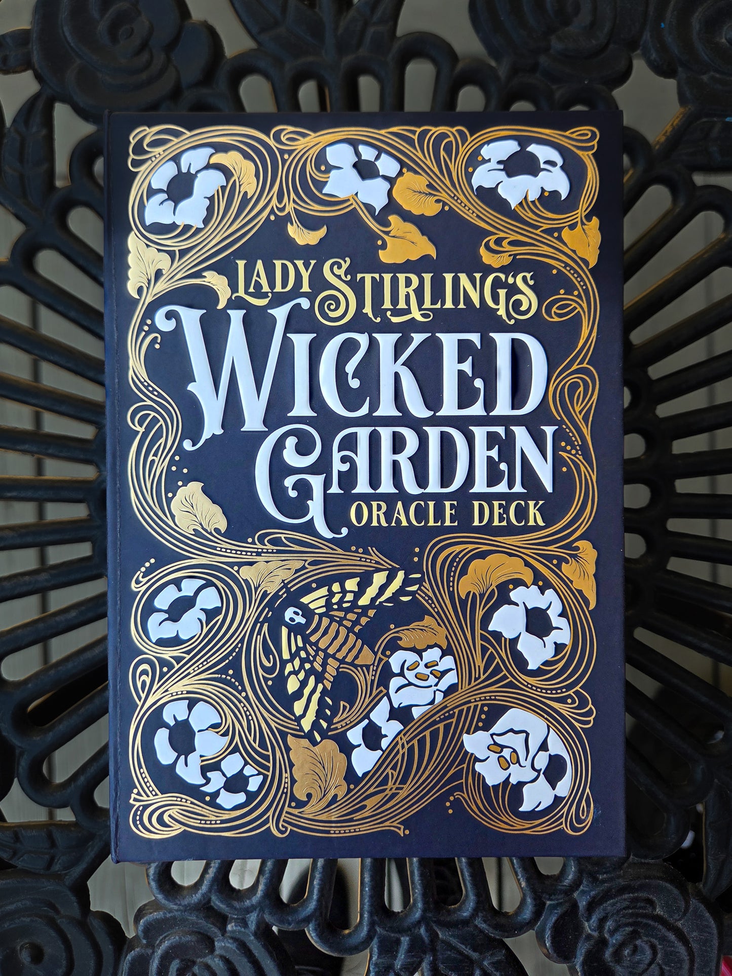 Lady Stirling's Wicked Garden Oracle Deck