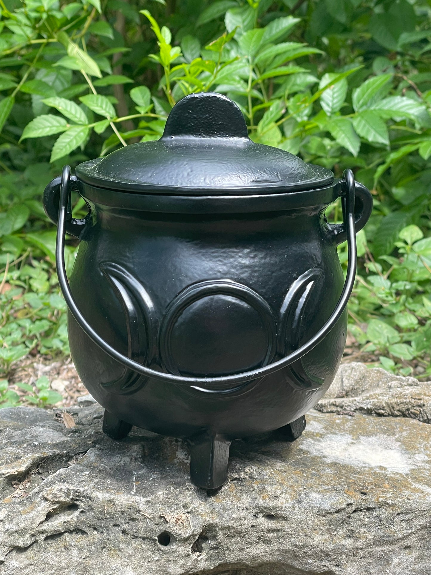 Triple Moon Large Cauldron with Lid