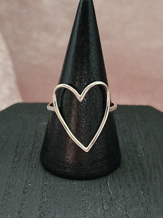 Large Wire Heart Ring