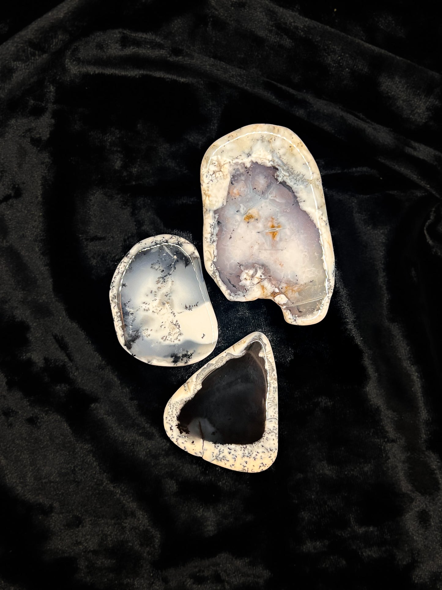Merlinite Slice