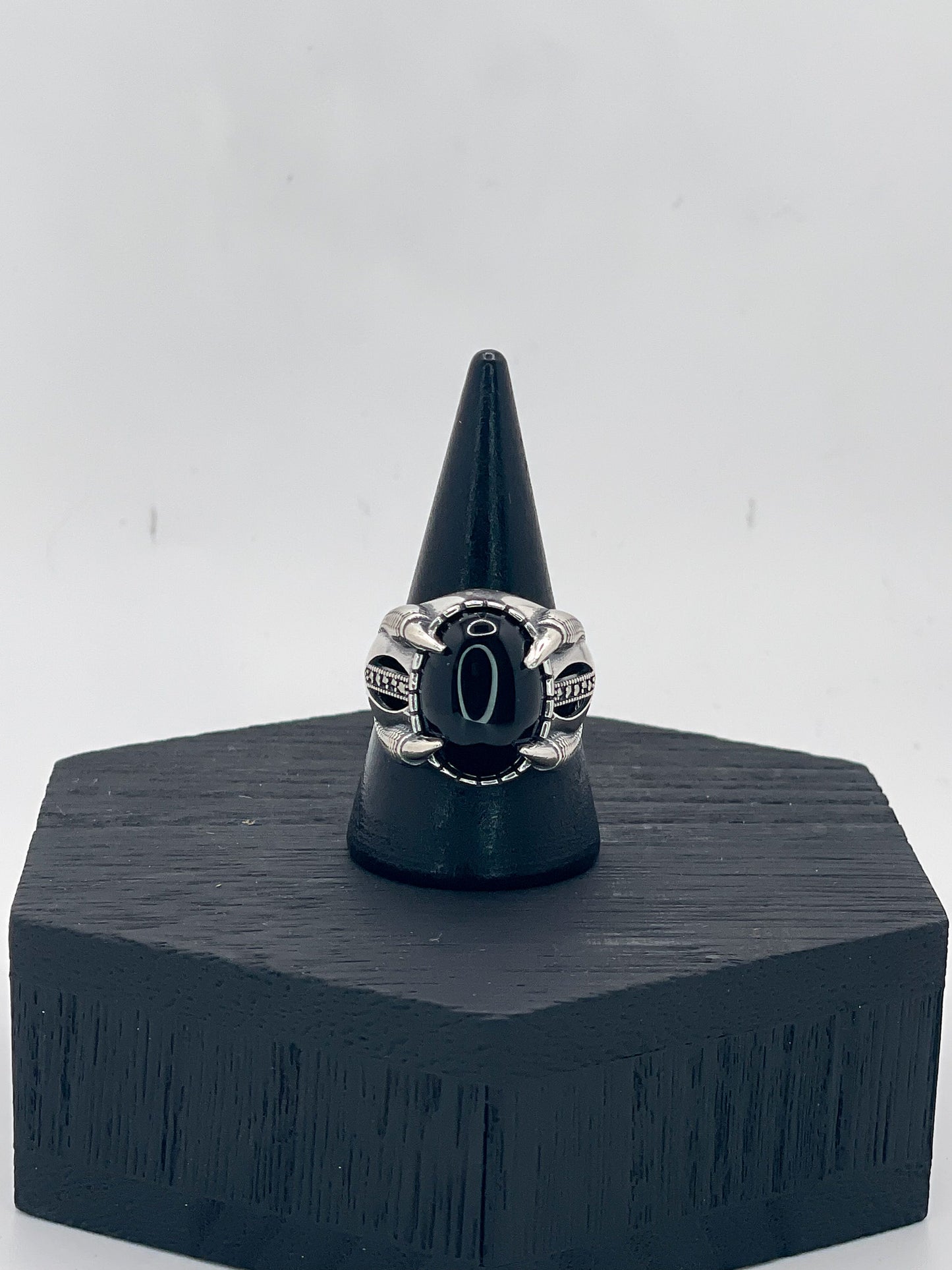 Onyx Claw Ring