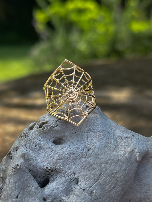 Spiderweb Ring (Bronze)