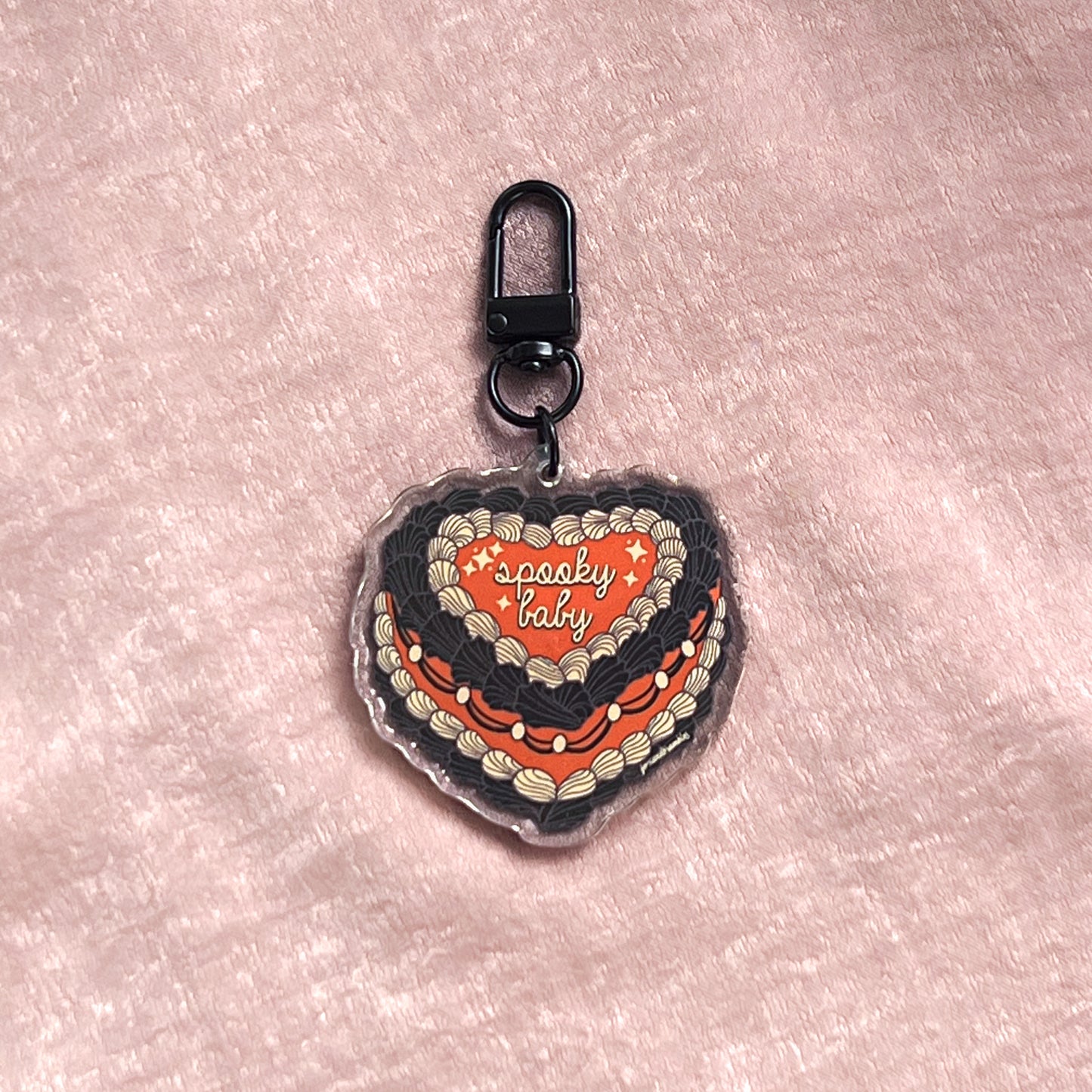 Spooky Babe Vintage Heart Cake Keychain