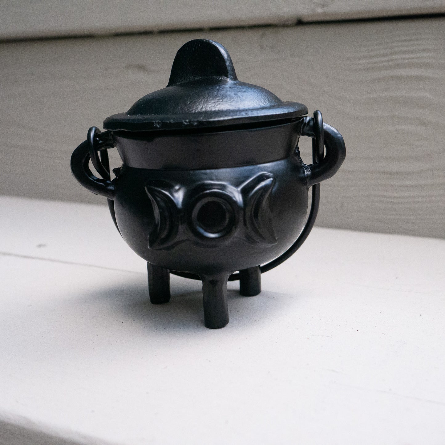 Triple Moon Cast Iron Cauldron with Lid